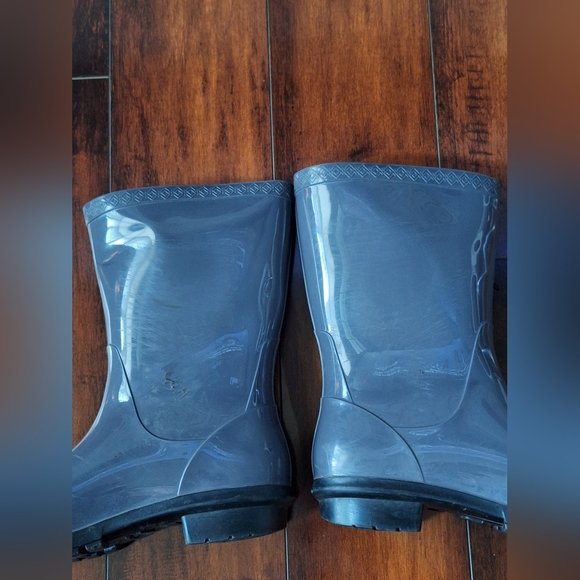 UGG Gray Rubber Rain Boots Size 8 Women’s Waterproof Mid Calf - Picture 10 of 10